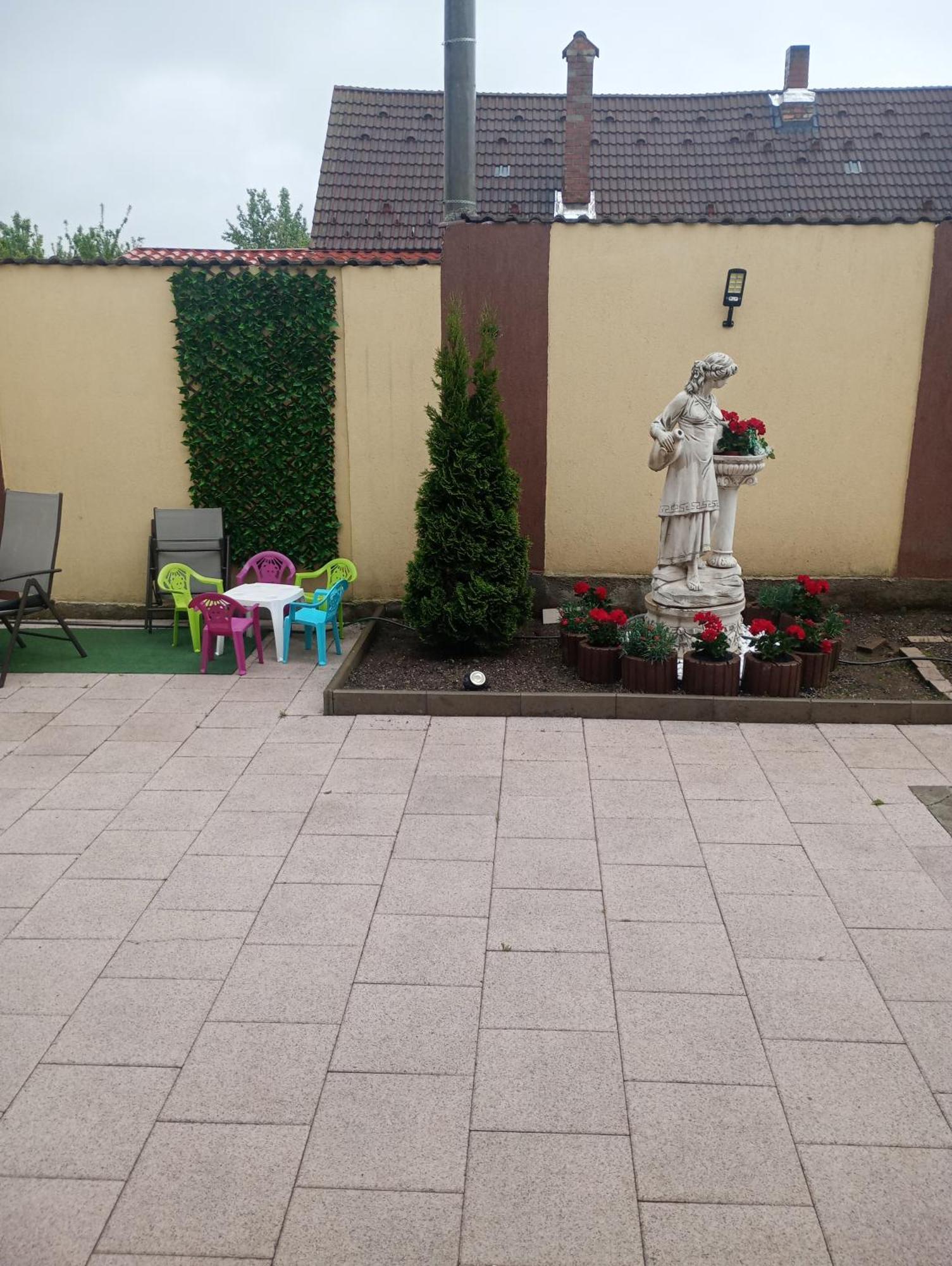Izabella Guest House Săcele Zewnętrze zdjęcie