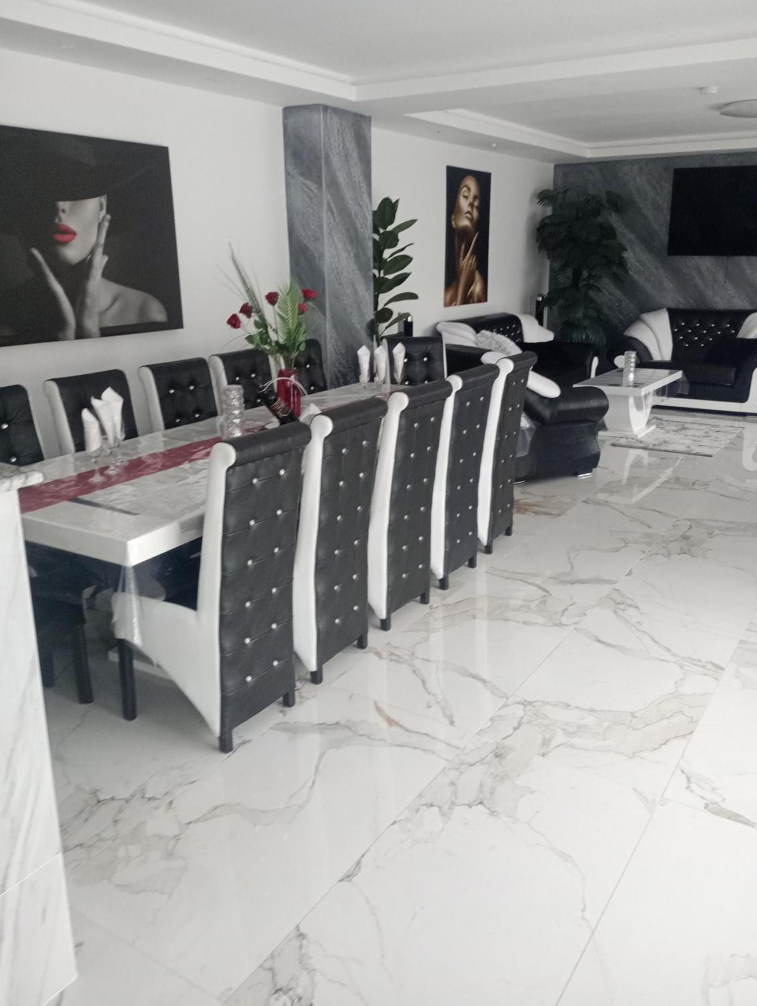 Izabella Guest House Săcele Zewnętrze zdjęcie