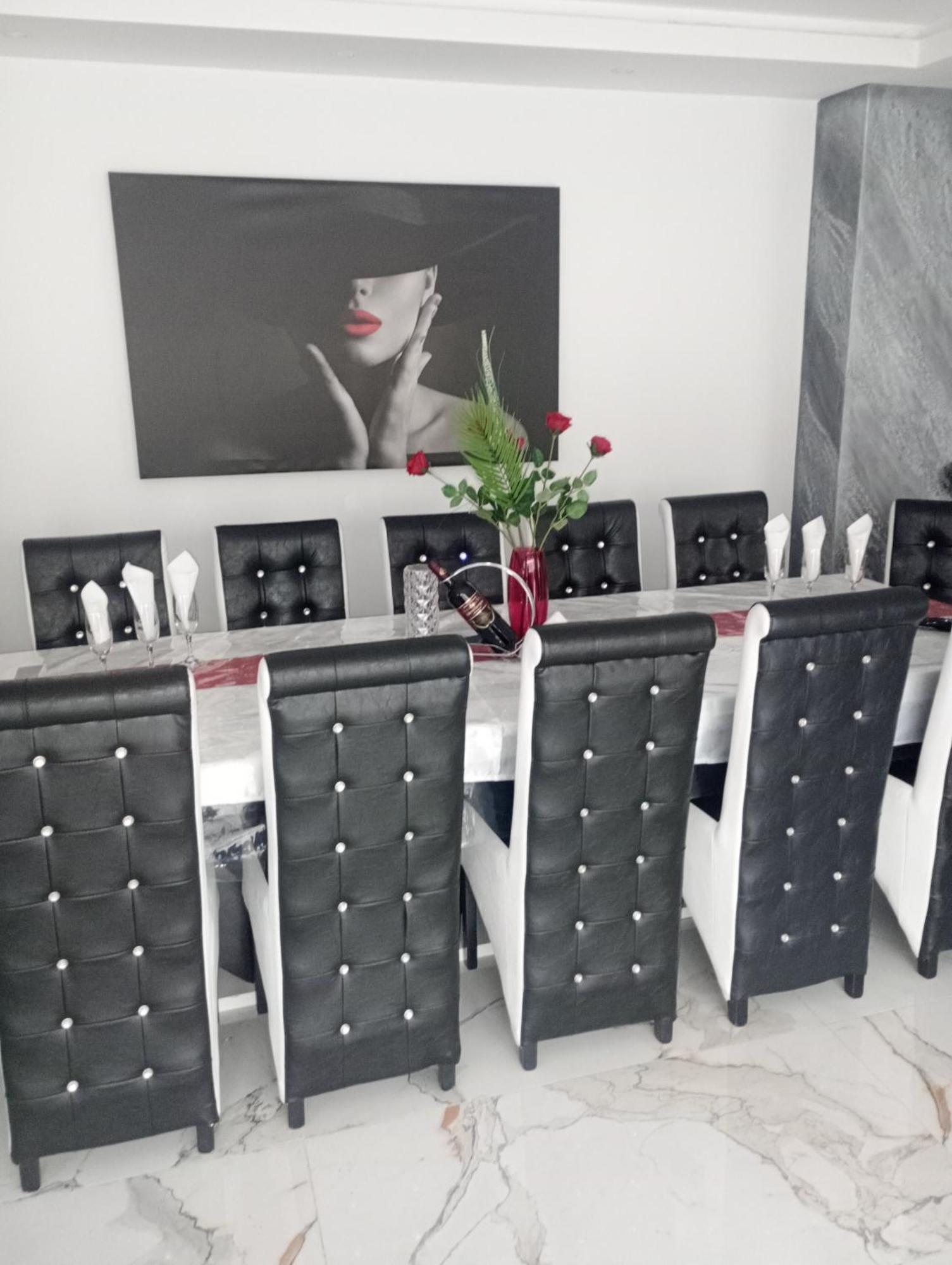 Izabella Guest House Săcele Zewnętrze zdjęcie